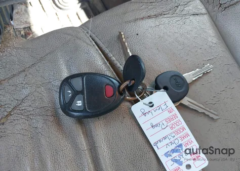 2008 Chevrolet Silverado 1500 Lt1 из США, поврежденный, VIN 3GCEC13J68G256142